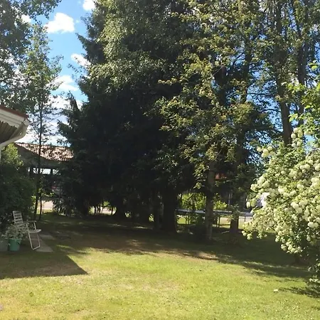 Privatunterkunft Rauhallinen Mummola