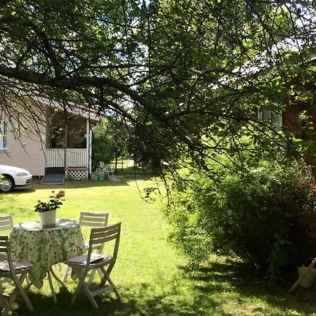 Privatunterkunft Rauhallinen Mummola