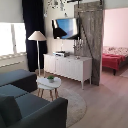 Rauhallinen Mummola Kotimajoitukset